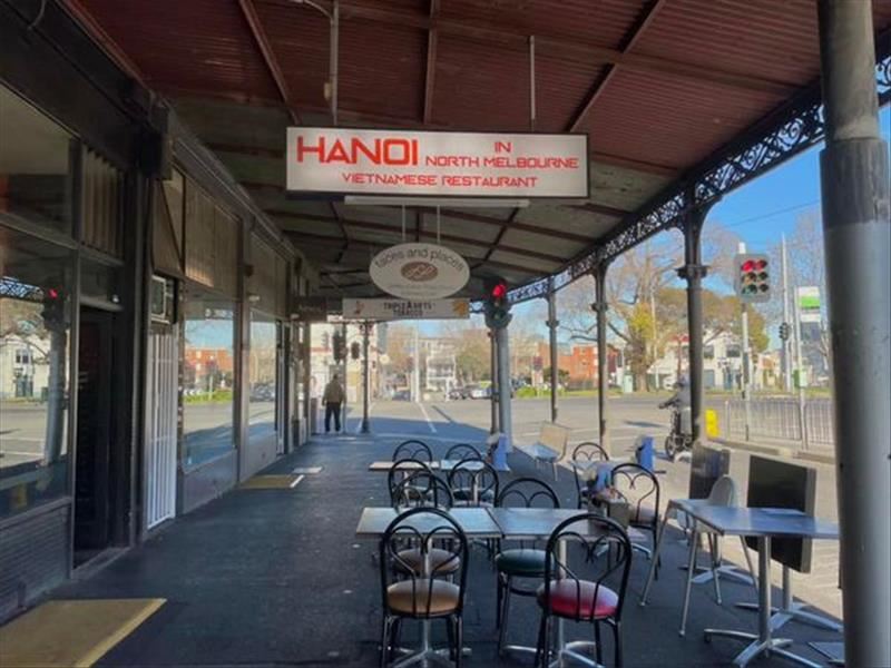 Cần sang nhà hàng Việt ở North Melbourne, gần chợ Victoria